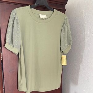 Elegant Green Women's Top